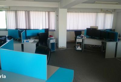 Spațiu comercial, de 250 mp, în Semicentral - 4