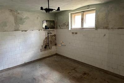 Casă cu 4 camere cu Teren 980 Mp în Dorobanților