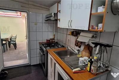 Casă cu 3 camere cu Garaj în Brătianu - 11
