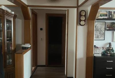 Apartament cu 3 camere decomandat, mobilat în Tomis II - 5