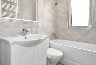 Apartament cu 3 camere decomandat în Central - 3