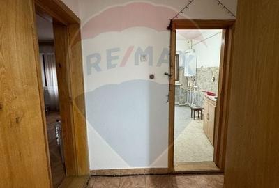 Apartament cu 2 camere  in zona Central - 11