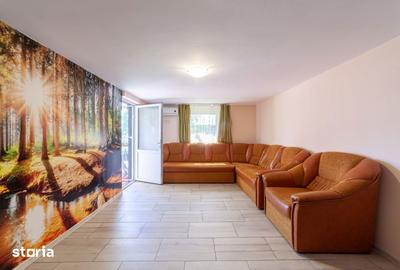 Casă cu 3 camere cu Teren 10341 Mp în Central - 2