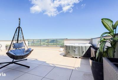 Apartament cu 3 camere semidecomandat în Florești