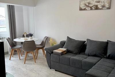 Garsonieră decomandată în Valea Aurie - 1