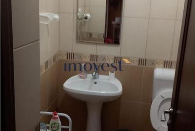 Spațiu comercial, de 120 mp, în Central - 3