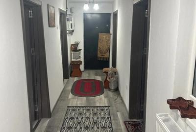 Casă cu 3 camere cu Teren 2654 Mp în Central - 9