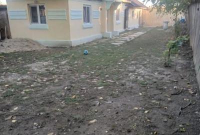 Casă cu 3 camere cu Teren 544 Mp în Central - 4