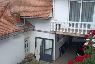 Casă cu 4 camere cu Teren 346 Mp în Libertății