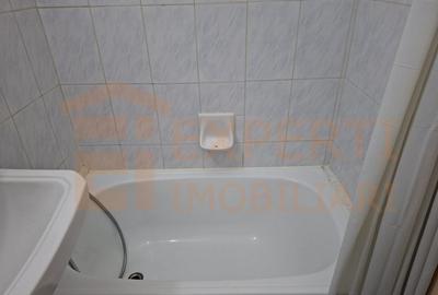Garsonieră, mobilată în Poarta 6 - 4