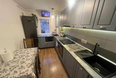 Apartament cu 4 camere, decomandat - zona Scriitorilor - 4