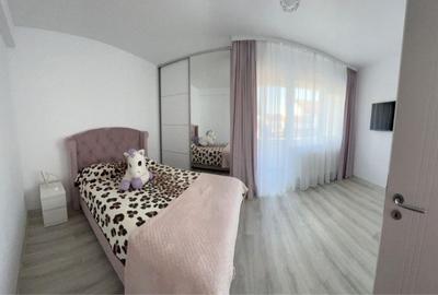 Casă cu 4 camere cu Teren 200 Mp în Berceni - 2