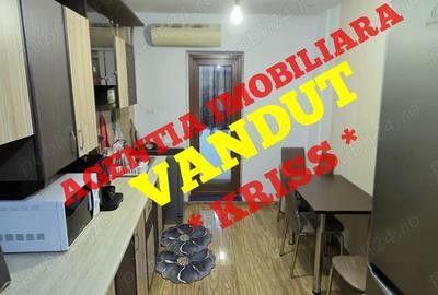 Apartament cu 3 camere decomandat în Prundu - 9