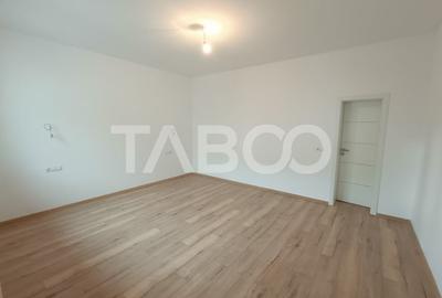 Casa 10 camere 390 mp utili - pe strada Calea Poplacii din Sibiu - 27