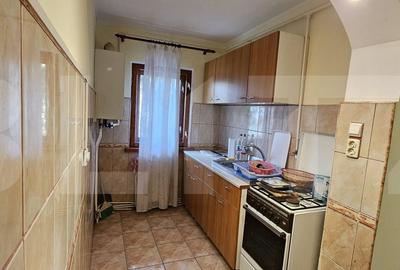 Apartament de vanzare, cu 3 camere, etaj 2 - str. Sporturilor, Sf. Gheorghe