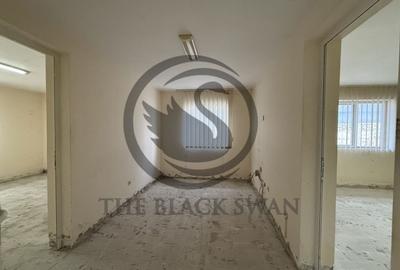 Casă individuală cu 6 camere cu Canalizare în Ultracentral - 10