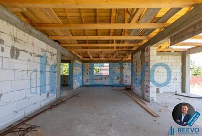 Casă cu 4 camere cu Teren 2500 Mp în Galbeni (Filipești) - 9