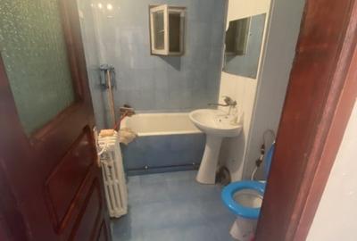 Apartament 3 camere  semidecomandat, et 3/4 langa primaria Filiasi - 11
