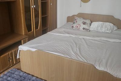 Apartament cu 3 camere semidecomandat în Central - 3