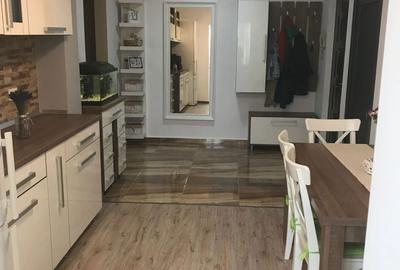 Apartament cu 3 camere în Nord - 1