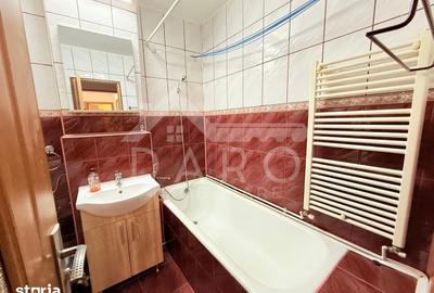 Apartament cu 2 camere decomandat în Cornișa - 10
