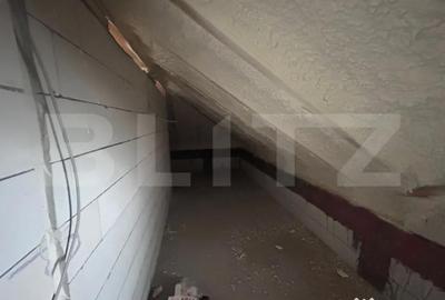 Casă cu 4 camere cu Teren 700 Mp în Central - 2