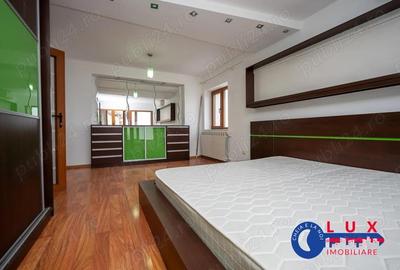 Apartament cu 4 camere decomandat în Babadag - 18