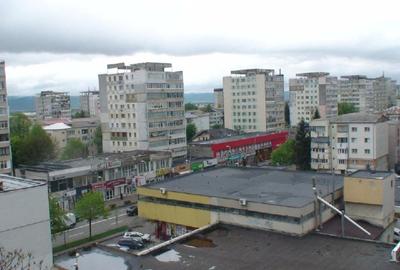 PIAȚA SUD, 82 mp!, 3 camere dec., etaj intermediar 7/10, vedere superbă, renovat - 3