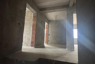 Casă cu 4 camere în Central - 1