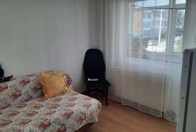 Apartament cu 3 camere decomandat în Central - 3