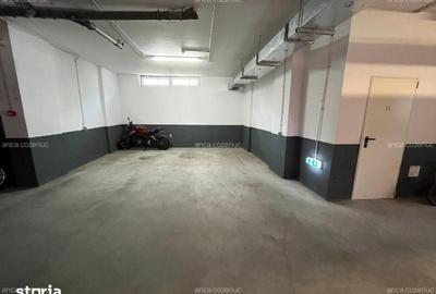 Apartament cu 3 camere decomandat în Titan
