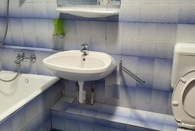 Garsonieră decomandată în Cișmigiu