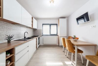 Apartament cu 3 camere decomandat în Geamăna - 4