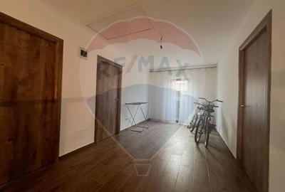Casa / Vila cu 4 camere de inchiriat in zona Gara - 10