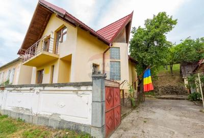 Casă cu 5 camere cu Teren 378 Mp în Purcăreni - 6