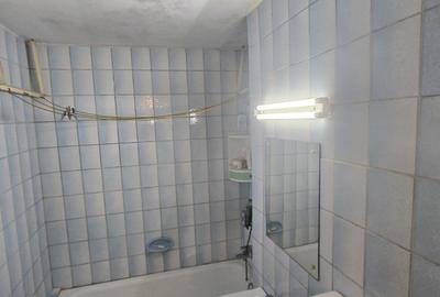 De vanzare - Apartament decomandat cu 2 camere Metrou Bucur Obor - 6