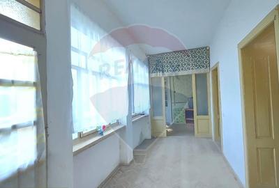 Casa de vanzare in Graniceri aproape de Arad - 4