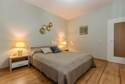 Casă cu 5 camere cu Teren 150 Mp în Central - 12
