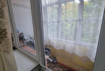 Apartament 2 camere decomandate, 52mp, etaj 1/2, in Filiasi, centru - 11