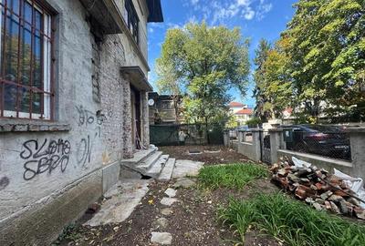 PROPRIETATE DE VANZARE DOMENII - TEREN 220 MP - 165 MP UTILI - 3