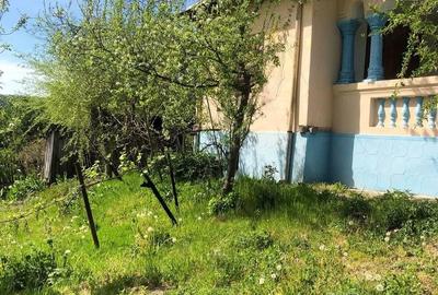Casă în Lădești - 1