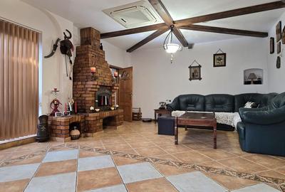 Hotel/Pensiune, de 347 mp, în Eforie Nord - 1