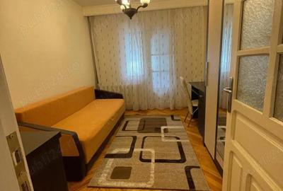 Apartament cu 3 camere decomandat în Aurel Vlaicu