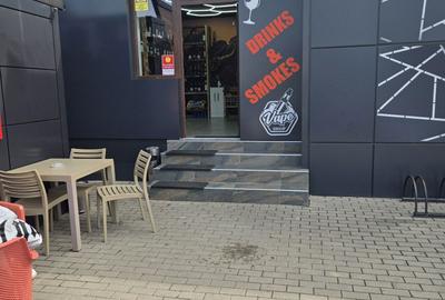 Spațiu comercial, de 25 mp, în Central - 1