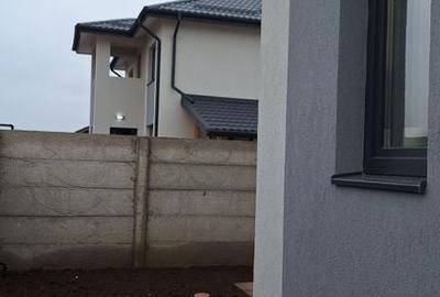 Vanzare vila Clinceni 150 mp teren 250 mp toate utilitatile comision 0 - 18