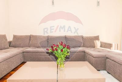 Casă individuală cu 6 camere cu Teren 1071 Mp în Central - 9