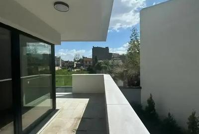 Unirii Ultracentral | Ap 4 camere | Finisaje Premium  | 2 parcari | - 2