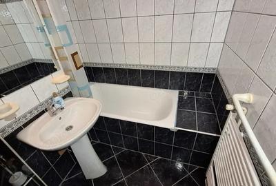 Chirie apartament 3 Camere situat in Micro 16 . Pe termen lung. - 7