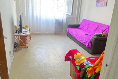 Apartament cu 3 camere semidecomandat în Lacul Tei - 16