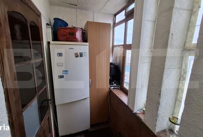 Apartament cu 2 camere decomandat în Micro 4 - 6